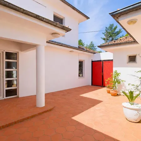 Villa Kismet *