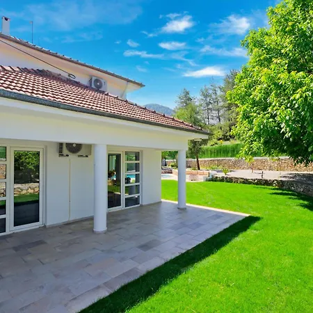 Villa Kismet *