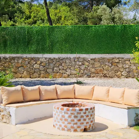 Kismet Villa *